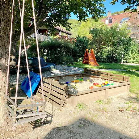 Snug - Design Am Mit Terrasse, Garten, Badestelle Vor Dem Haus Worthsee
