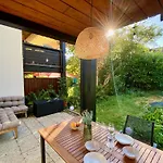 Design Studio Am See Mit Terrasse, Garten, 40M Vom See - Snug Stays 2