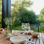 Design Studio Am See Mit Terrasse, Garten, 40M Vom See - Snug Stays 2 Apartman Wörthsee