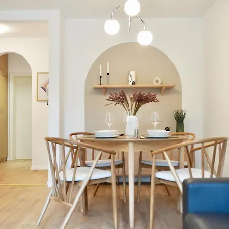 Snug - Design Am Mit Terrasse, Garten, Badestelle Vor Dem Haus