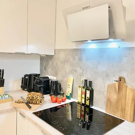 Apartamento Snug Stays 2 - Design Studio Am See Mit Terrasse, Garten, 40M Vom See Worthsee