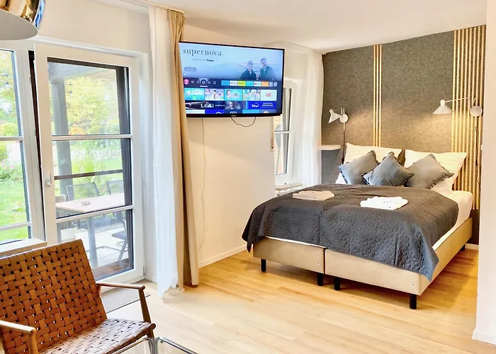 公寓 Snug 2 - Design Am Mit Terrasse, Garten, 40m Vom *