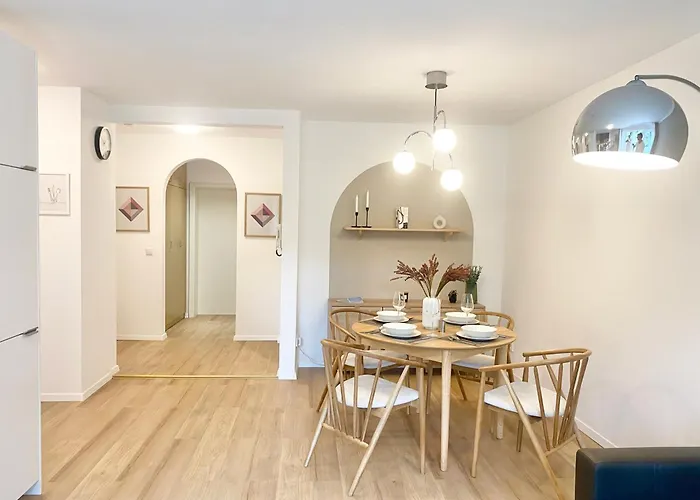 公寓 Snug 2 - Design Am Mit Terrasse, Garten, 40m Vom *