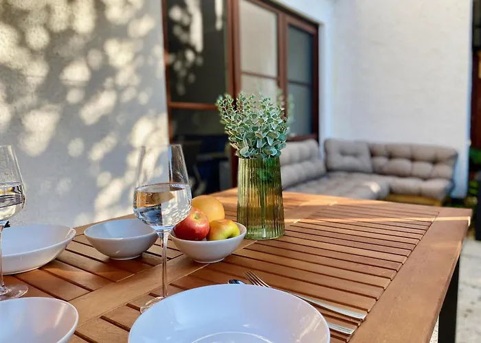 Snug 2 - Design Am Mit Terrasse, Garten, 40m Vom 公寓